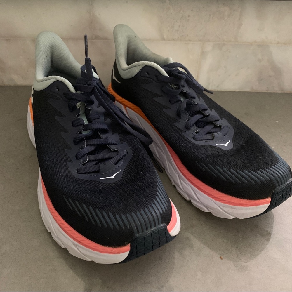 Hoka One One Women's Clifton 7 Navy Blue Multicolor Running Shoes 8 Narrow Fit
